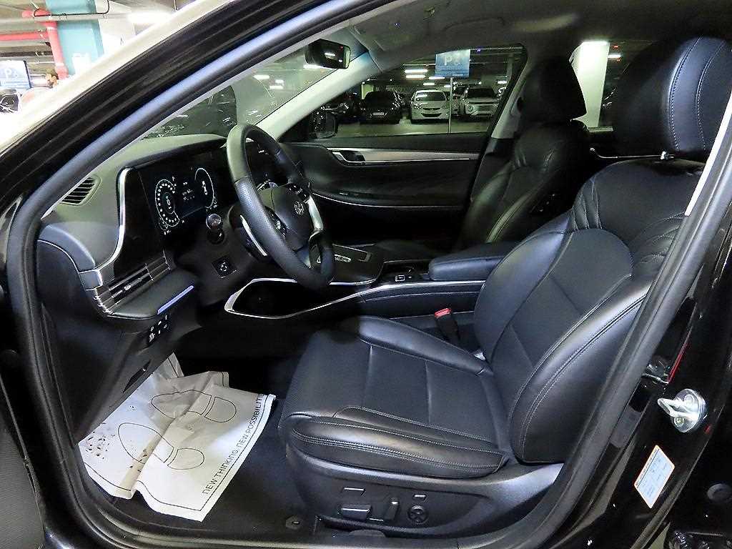 HYUNDAI Grandeur - Vista 6