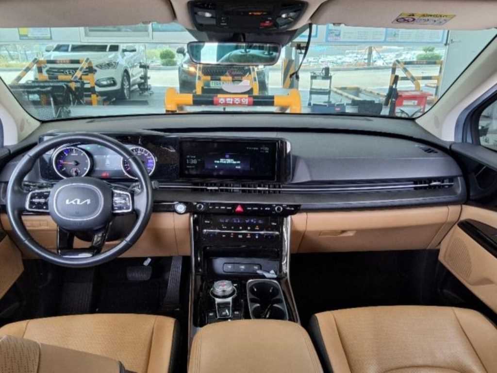 KIA Carnival - Vista 7