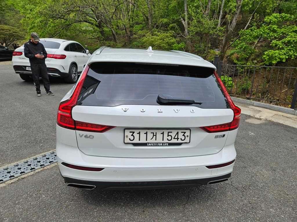 Volvo V60 - Vista 4