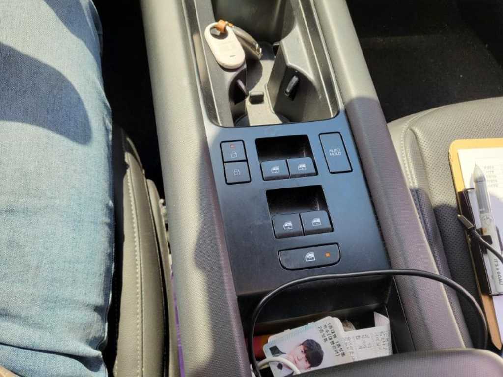 HYUNDAI Ioniq 6 - Vista 10