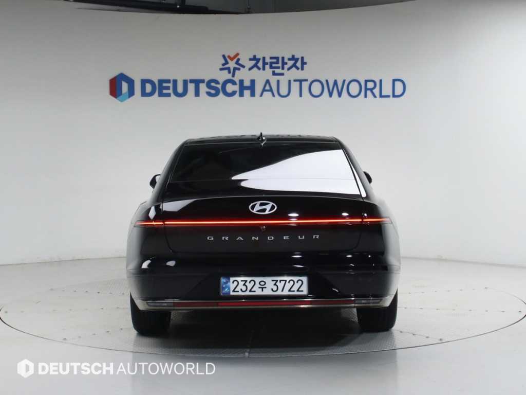 HYUNDAI Grandeur - Vista 4