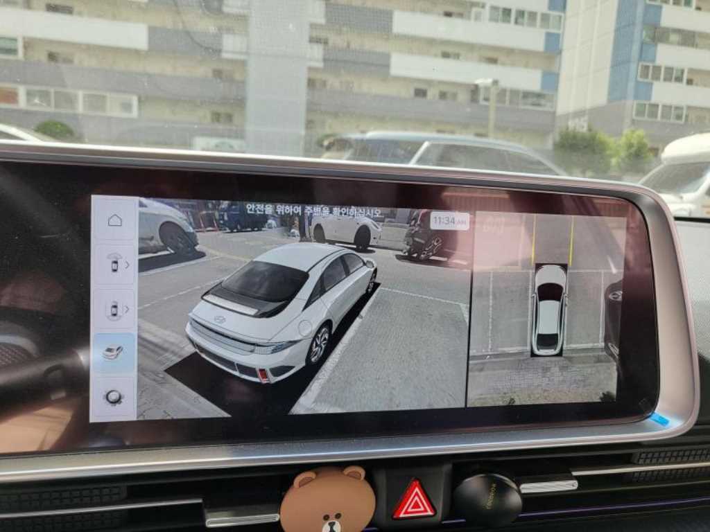 HYUNDAI Ioniq 6 - Vista 8