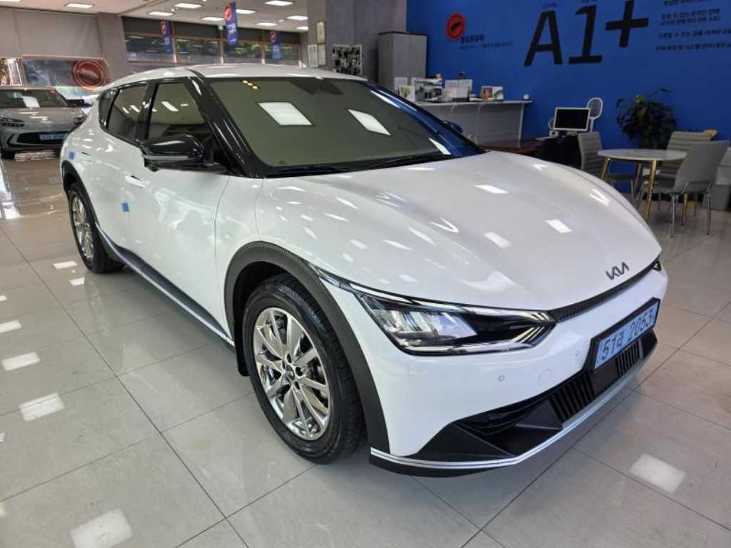 KIA EV6 - Vista 4