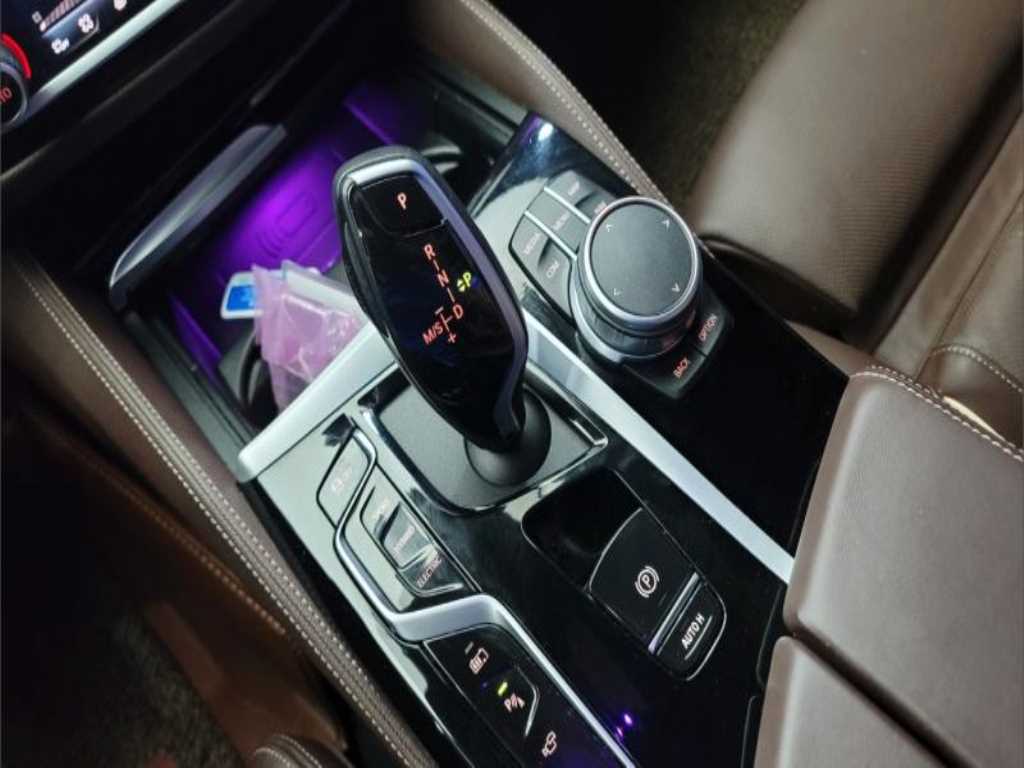 BMW 5 Series 2022 - Importación desde Corea - HF Imports Iquique - Foto 13