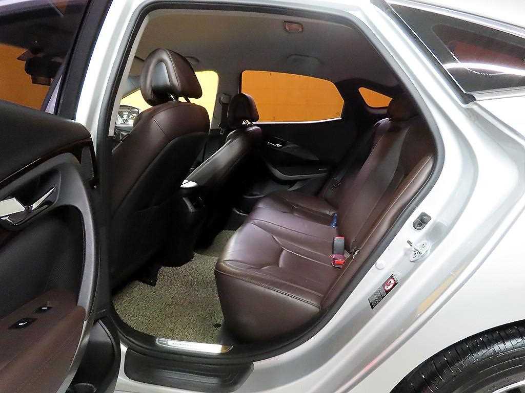 HYUNDAI Grandeur 2016 Plateado - Importación desde Corea - HF Imports Iquique - Foto 14
