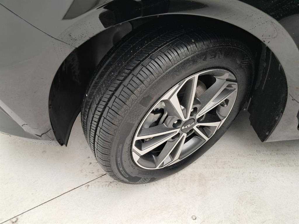 KIA K3 2022 Negro - Importación desde Corea - HF Imports Iquique - Foto 19