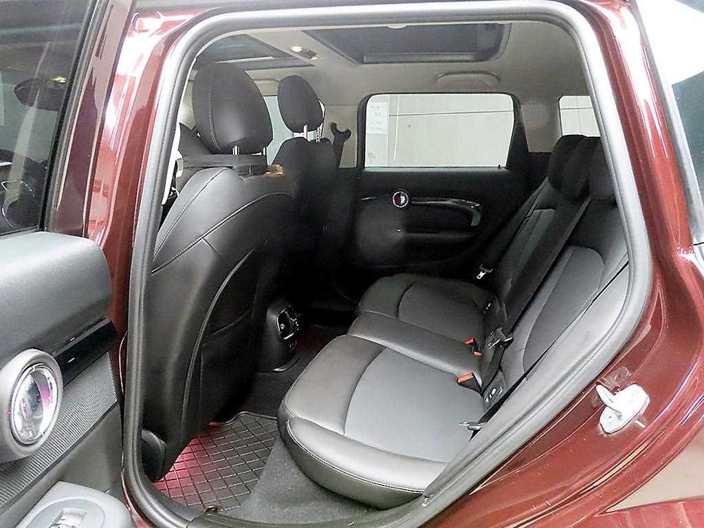 Mini Clubman - Vista 7