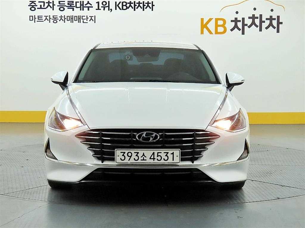 HYUNDAI Sonata 2021 Blanco - Importación desde Corea - HF Imports Iquique - Foto 1