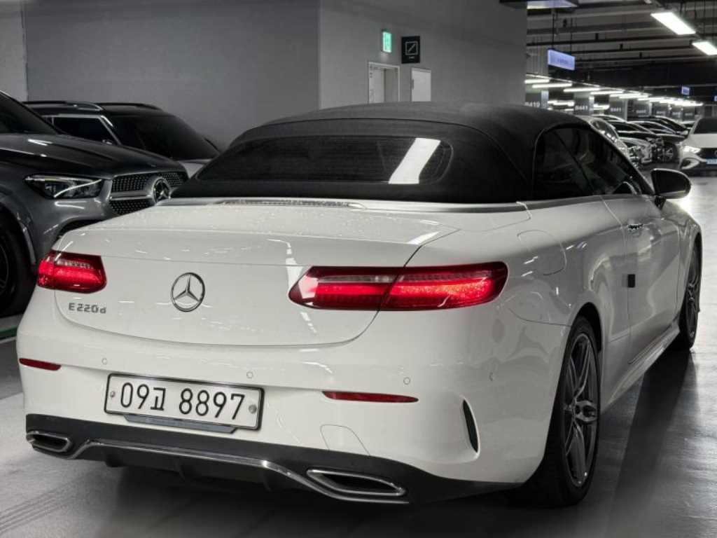 Mercedes Benz E class - Vista 6