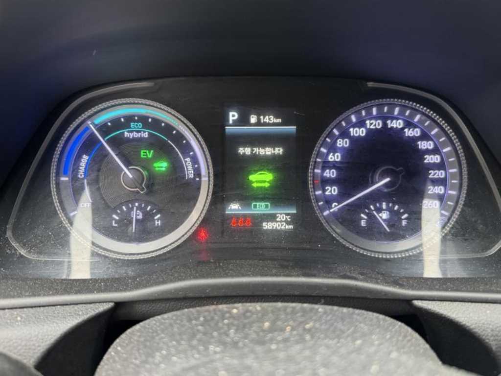 HYUNDAI Sonata - Vista 4