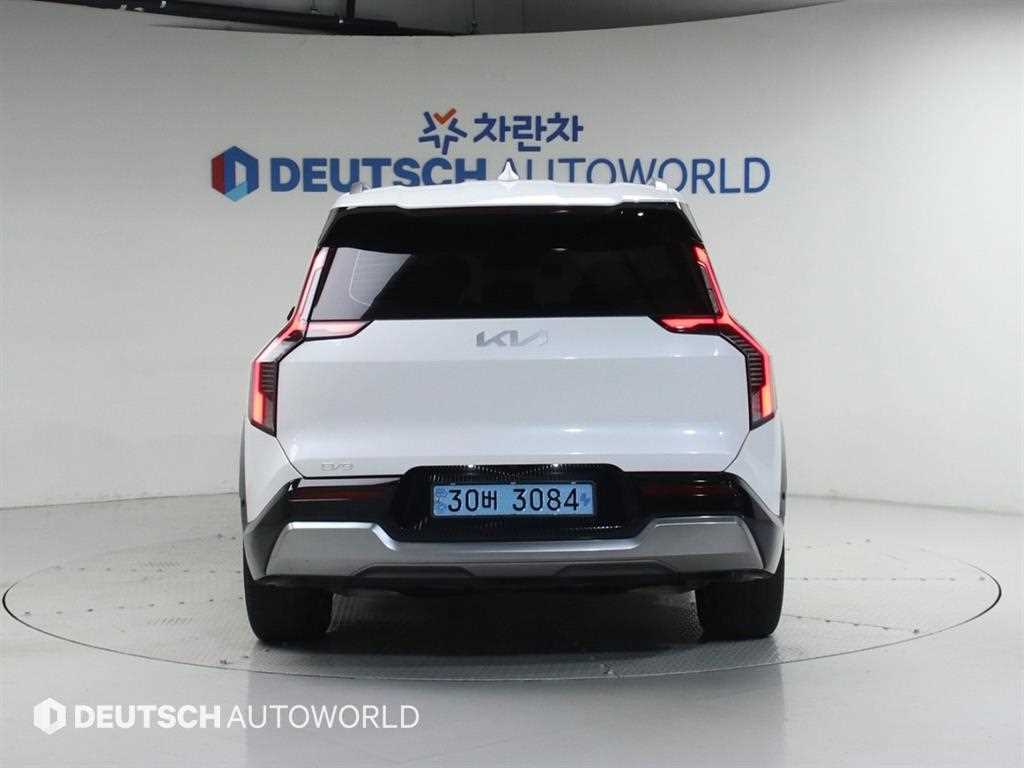 KIA EV9 - Vista 4