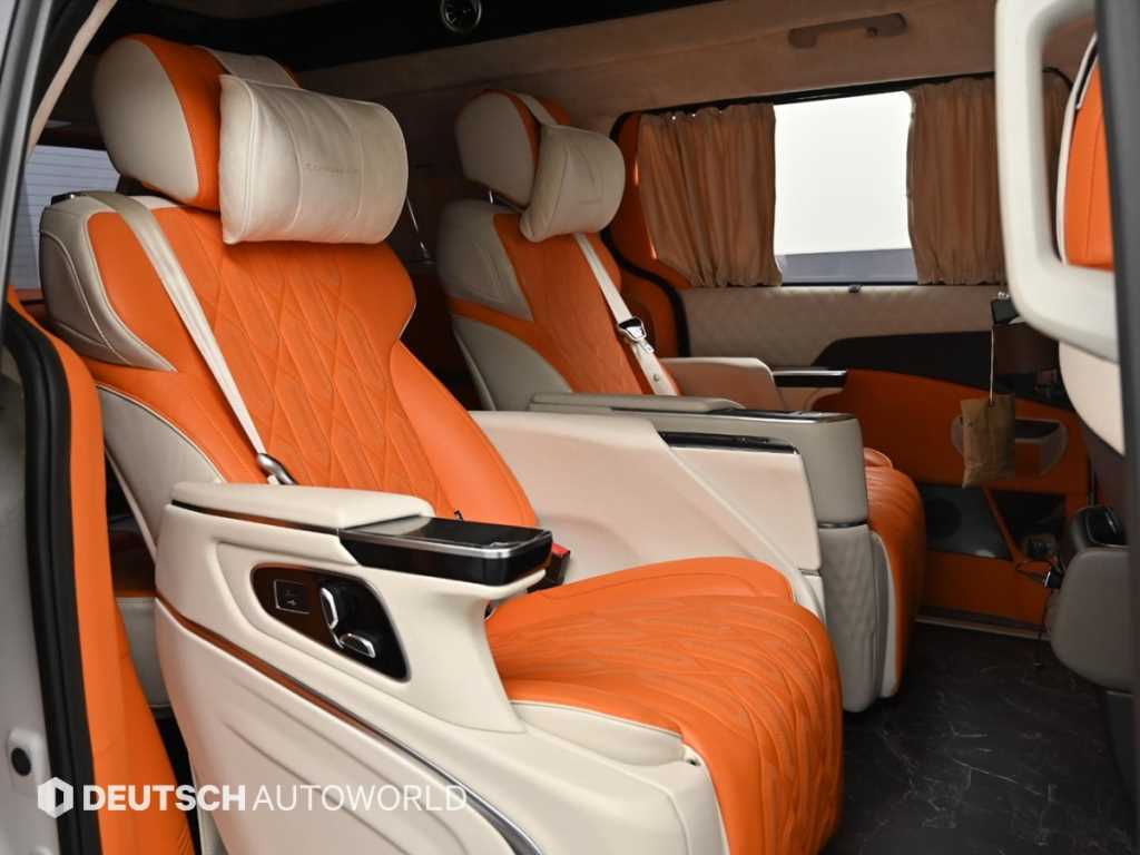 KIA Carnival - Vista 12