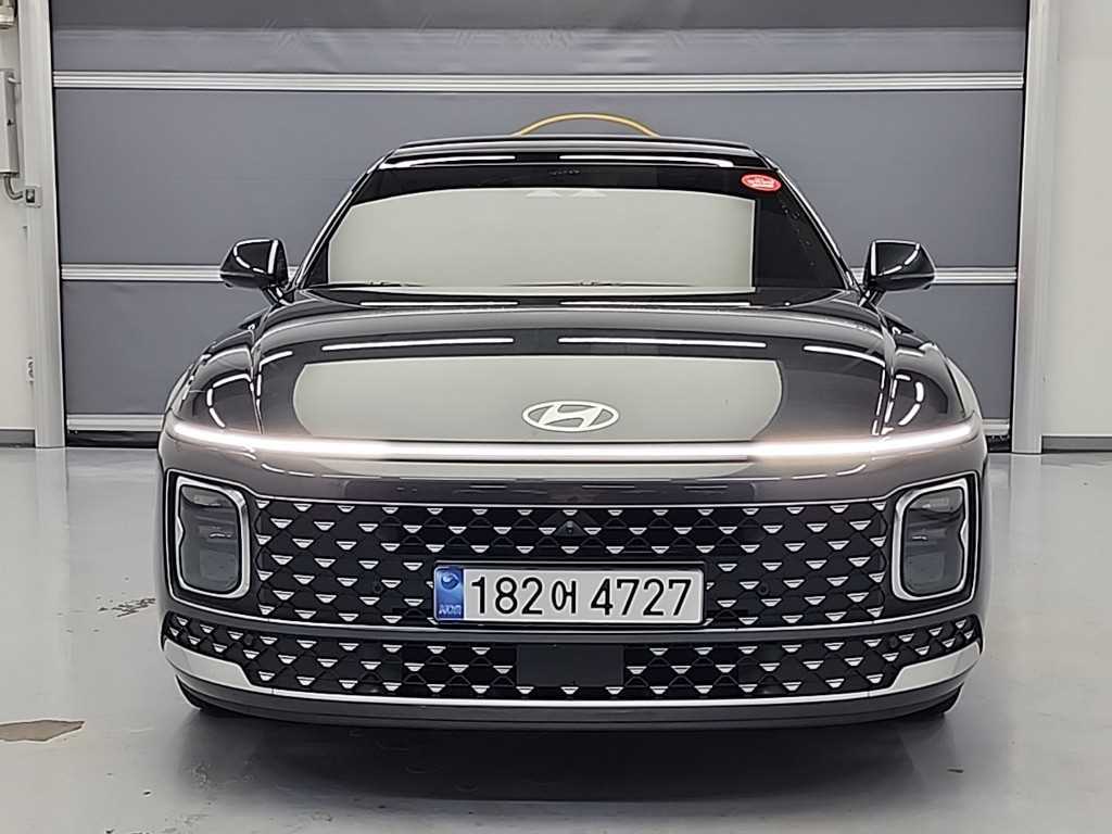 HYUNDAI Grandeur - Vista 3