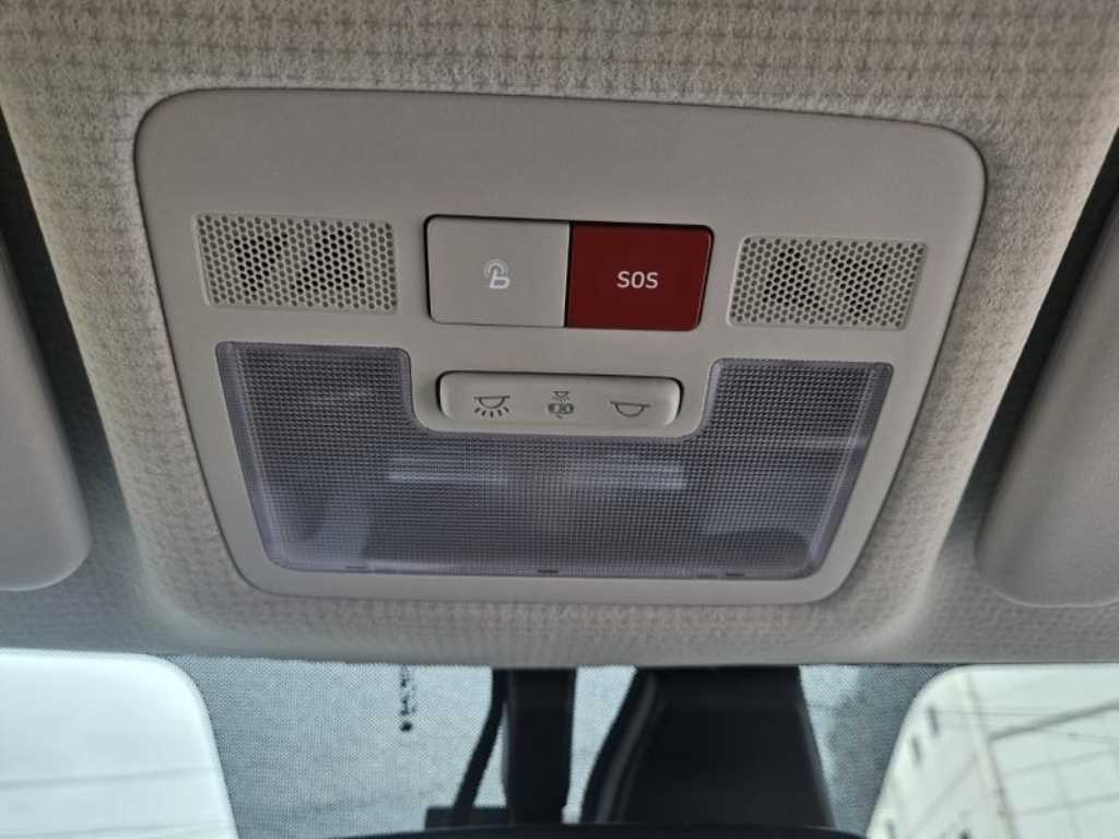 HYUNDAI Casper - Vista 11
