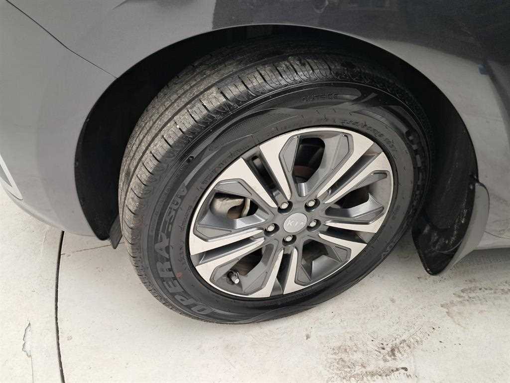 KIA Carnival 2019 Negro - Importación desde Corea - HF Imports Iquique - Foto 20