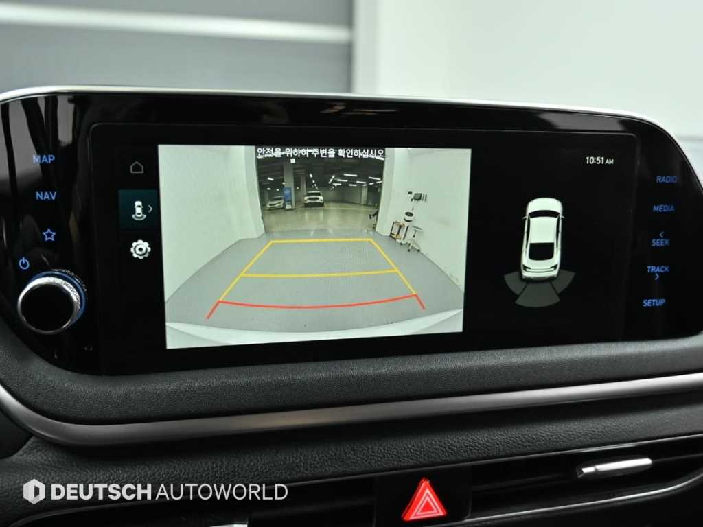 HYUNDAI Sonata - Vista 10
