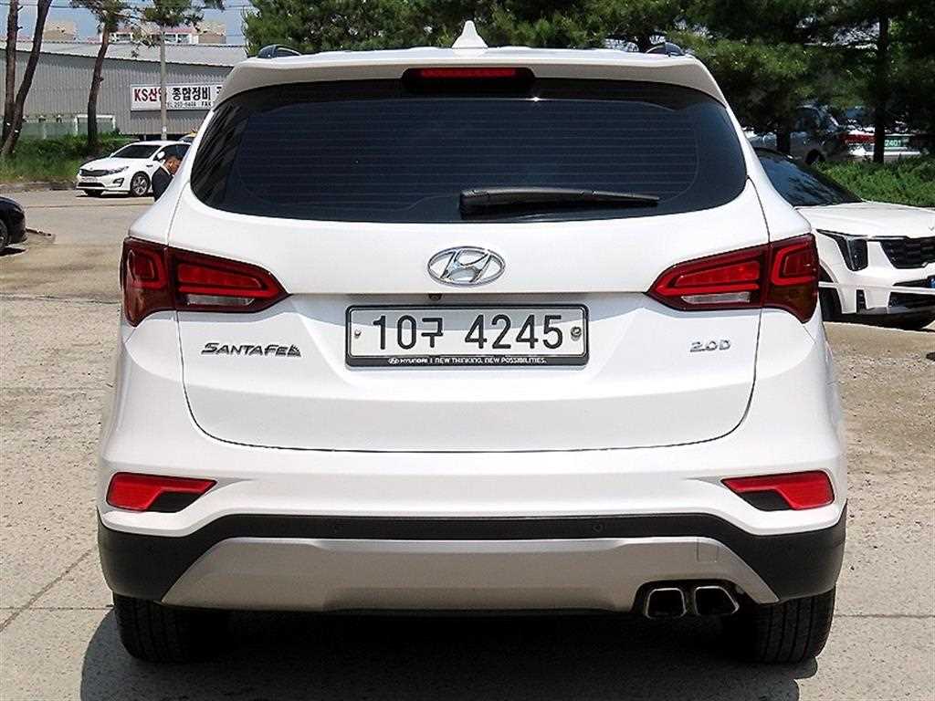 HYUNDAI Santa Fe - Vista 4