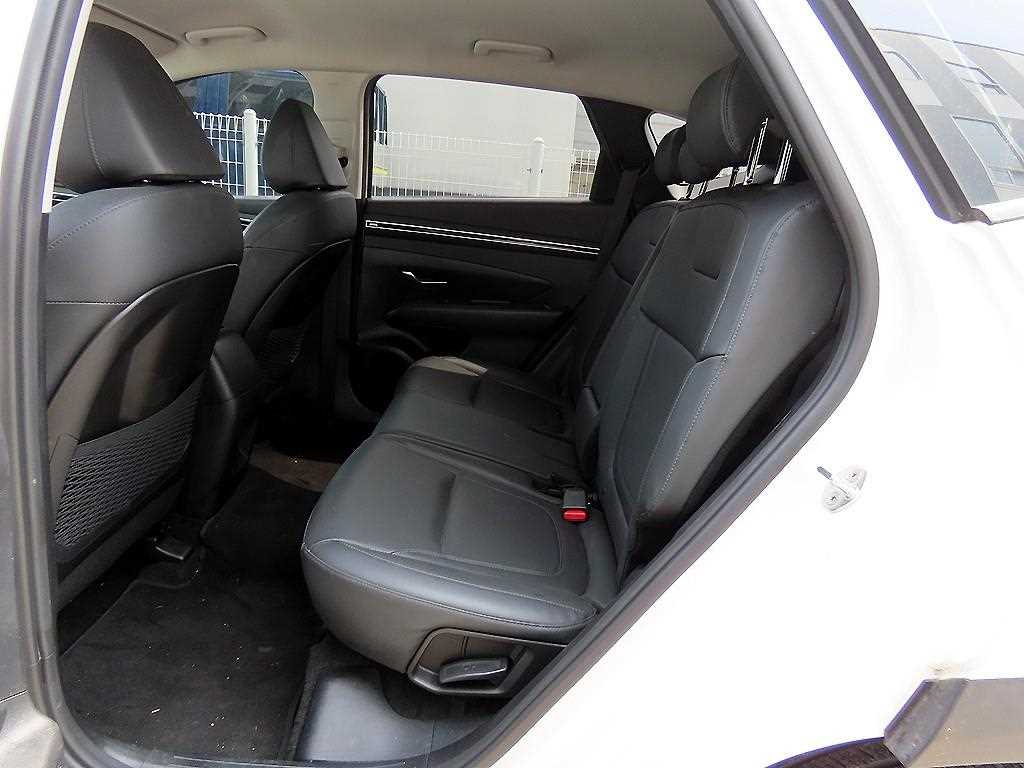 HYUNDAI Tucson - Vista 6