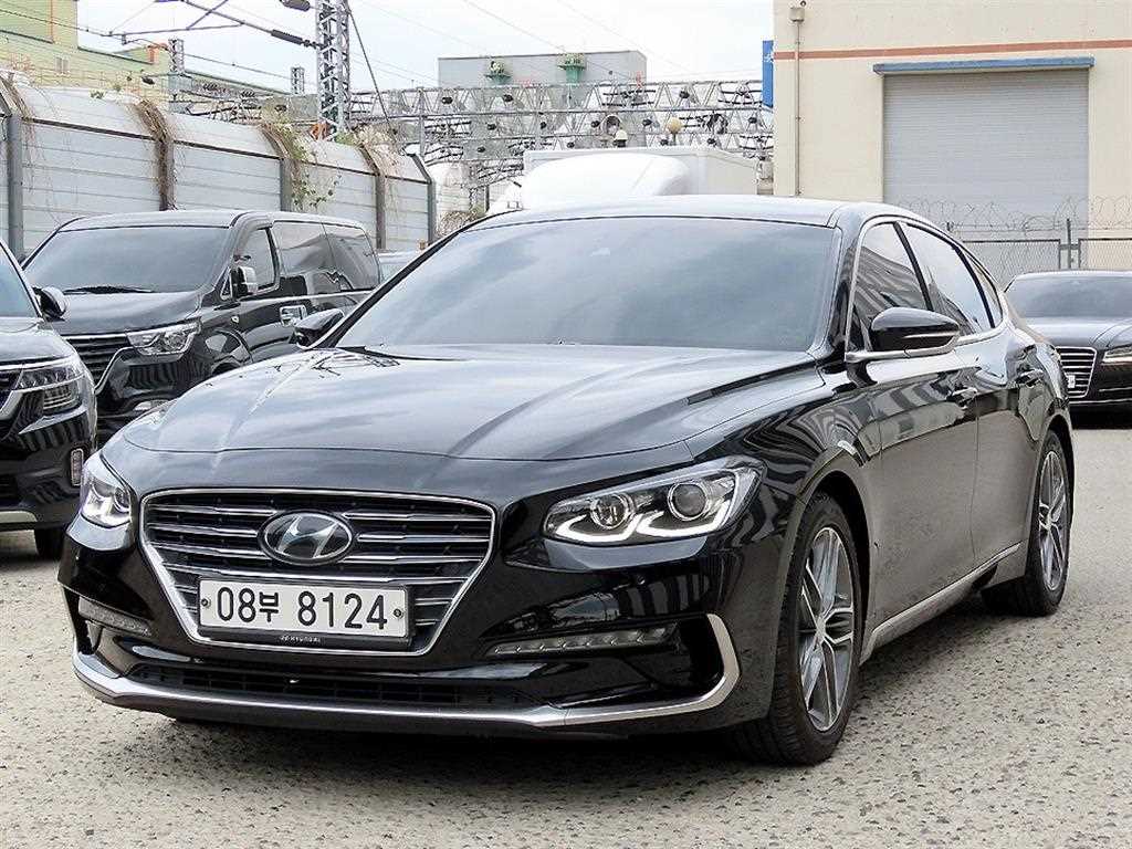 HYUNDAI Grandeur - Vista 2