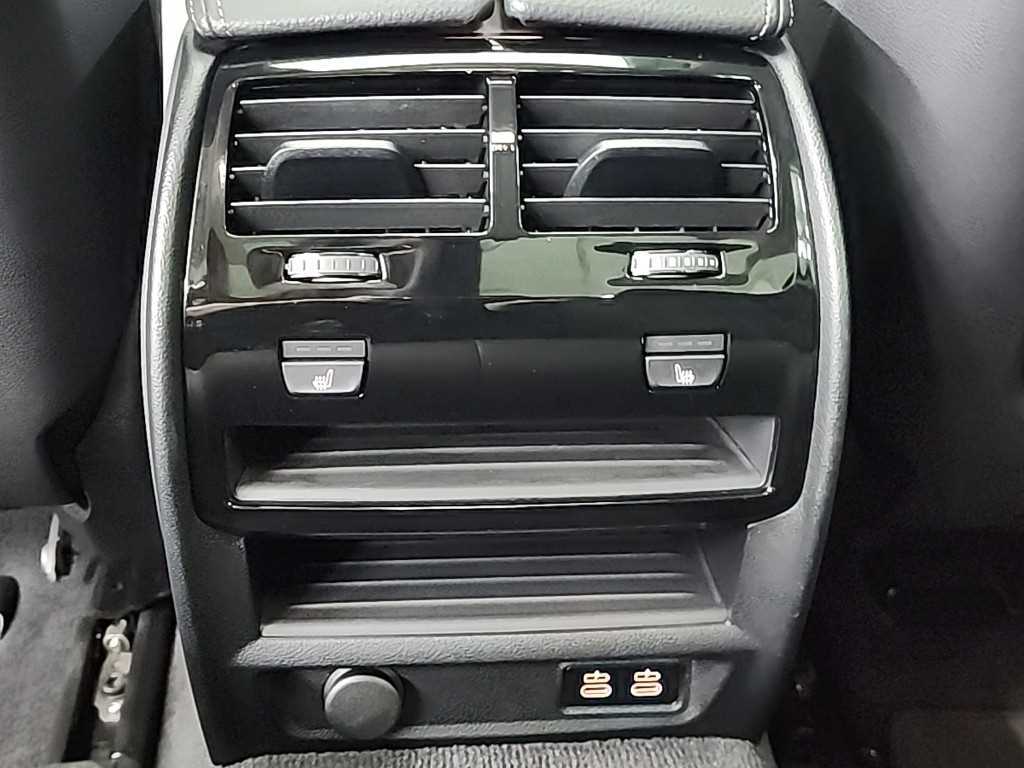BMW 5 Series 2023 Negro - Importación desde Corea - HF Imports Iquique - Foto 13