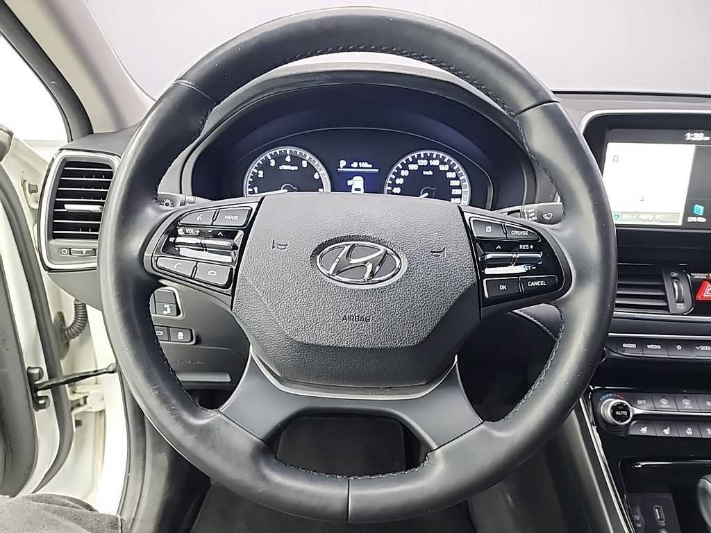 HYUNDAI Grandeur - Vista 9