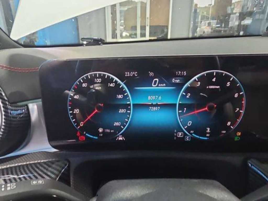 Mercedes Benz CLA Class - Vista 8