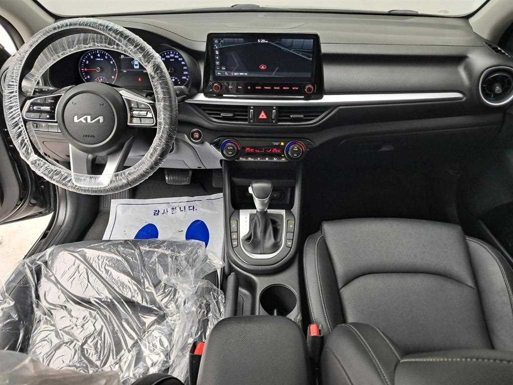 KIA K3 - Vista 6