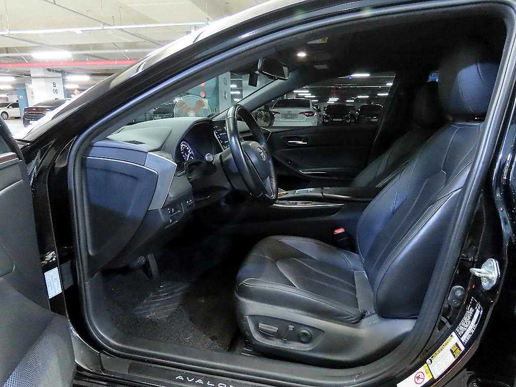 Toyota Avalon - Vista 6