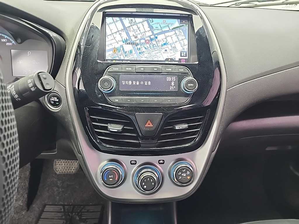 Chevrolet Spark - Vista 10