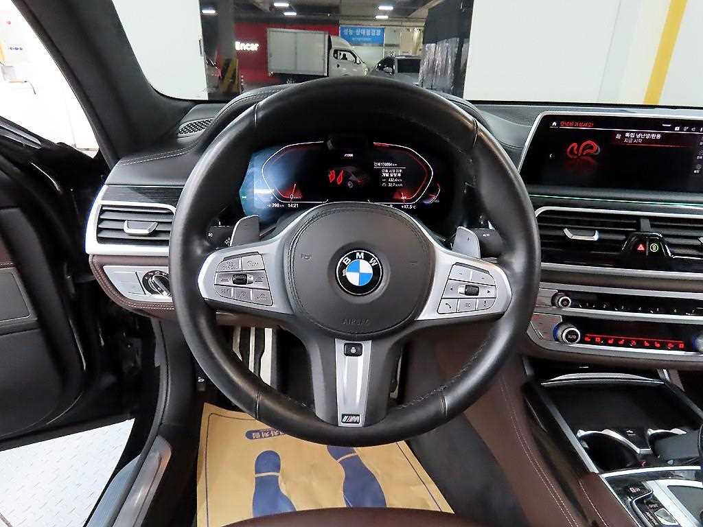 BMW 7 Series - Vista 9