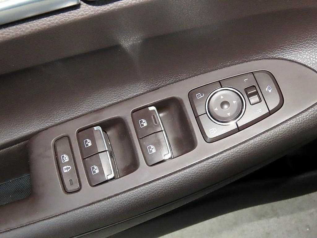 HYUNDAI Grandeur 2021 Blanco - Importación desde Corea - HF Imports Iquique - Foto 13