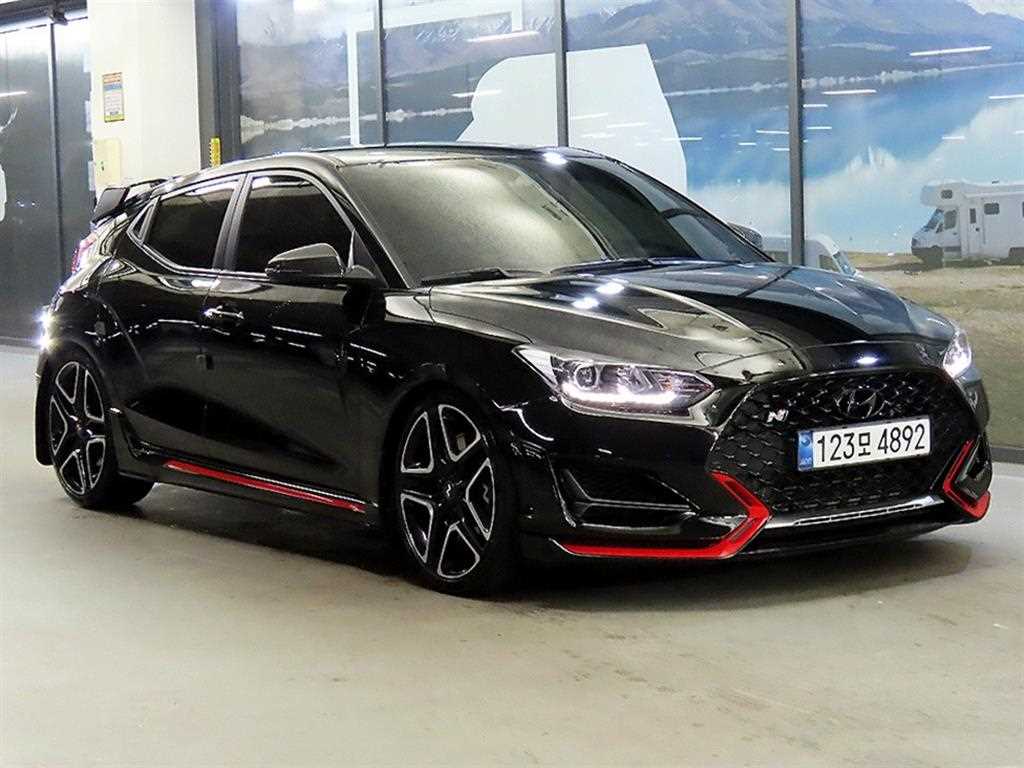HYUNDAI Veloster 2022 Negro - Importación desde Corea - HF Imports Iquique - Foto 1