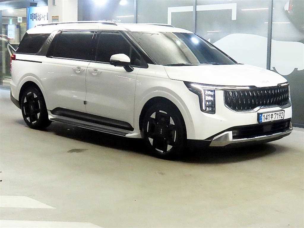 KIA Carnival 2025 Blanco - Importación desde Corea - HF Imports Iquique - Foto 1
