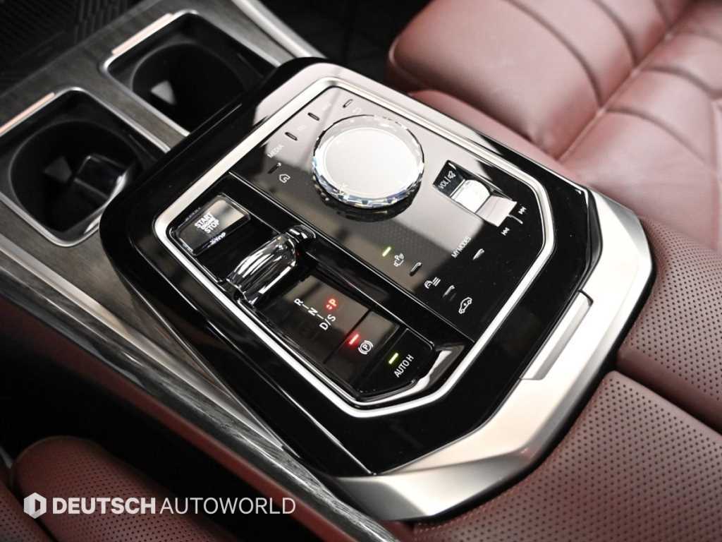 BMW 7 Series - Vista 9