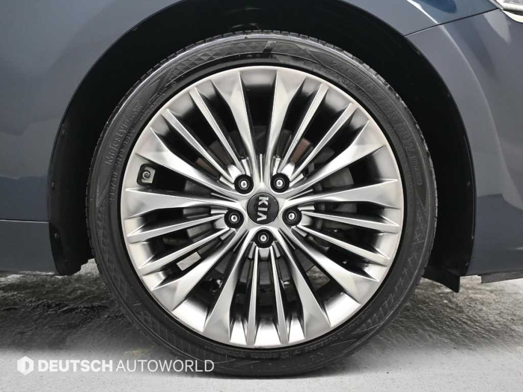 KIA K7 - Vista 5
