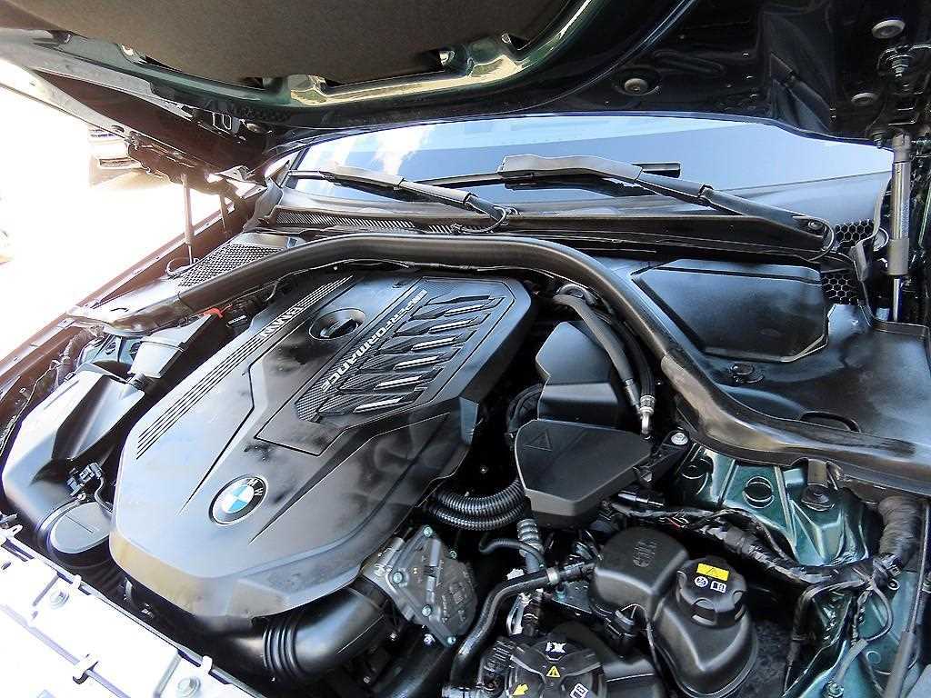 BMW 3 series 2020 Verde - Importación desde Corea - HF Imports Iquique - Foto 19