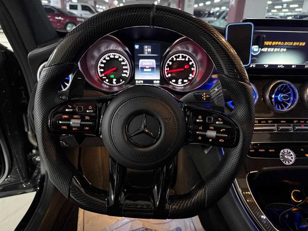 Mercedes Benz C Class - Vista 9