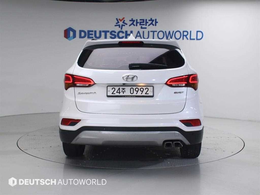 HYUNDAI Santa Fe - Vista 4