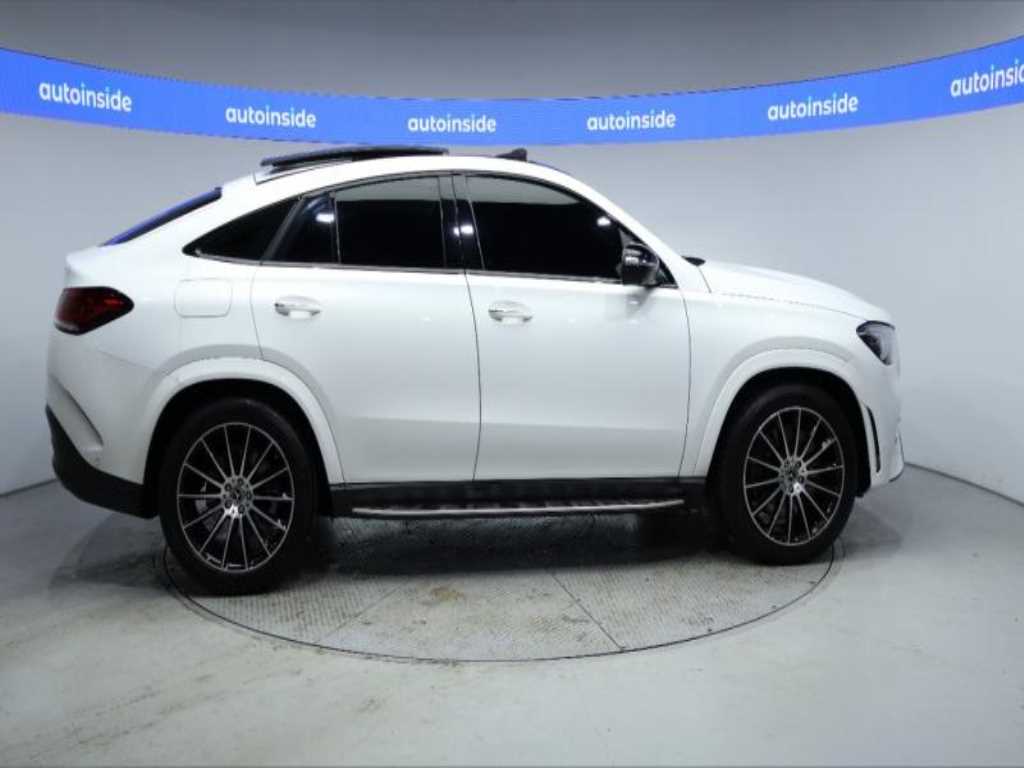 Mercedes Benz GLE Class - Vista 3