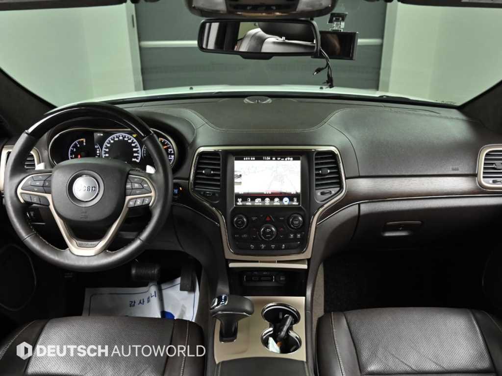 Jeep Cherokee - Vista 7