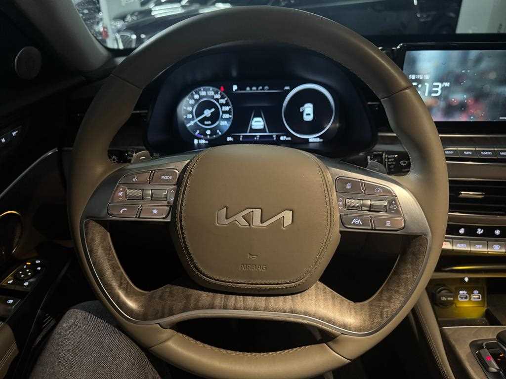 KIA K9 - Vista 7
