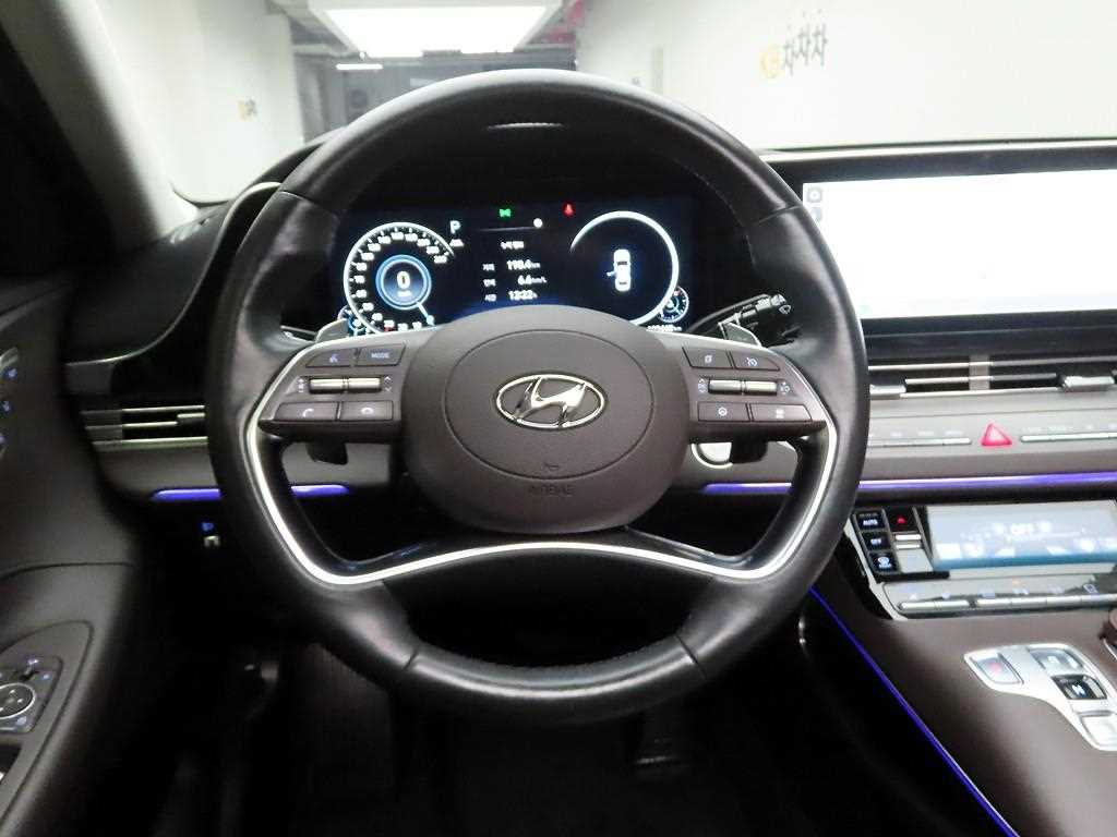HYUNDAI Grandeur - Vista 8