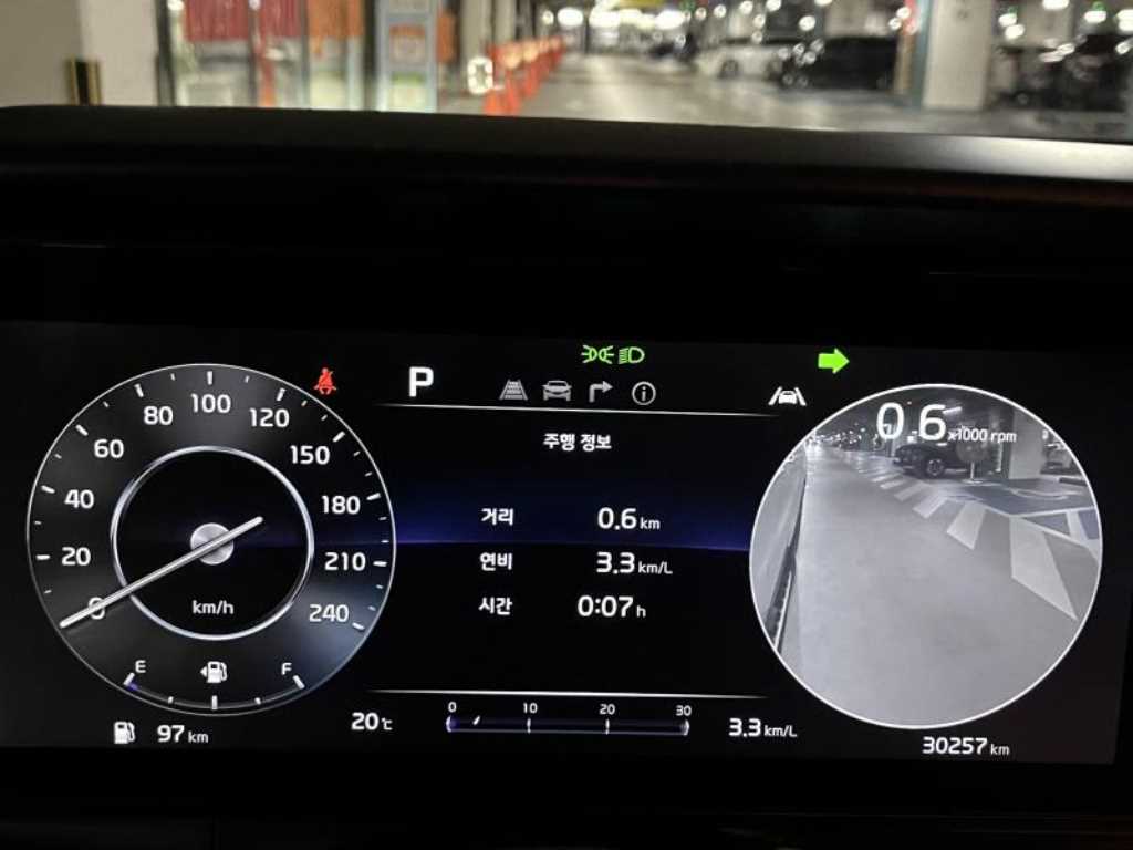 KIA Carnival 2023 - Importación desde Corea - HF Imports Iquique - Foto 18