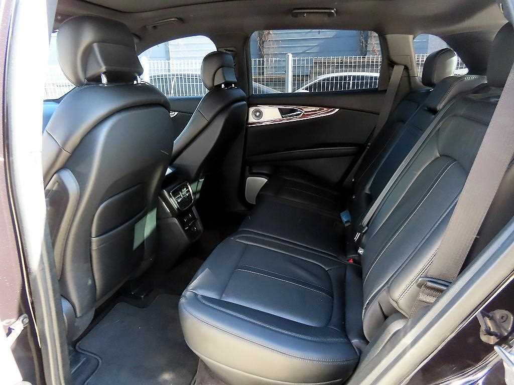 Lincoln Nautilus - Vista 6