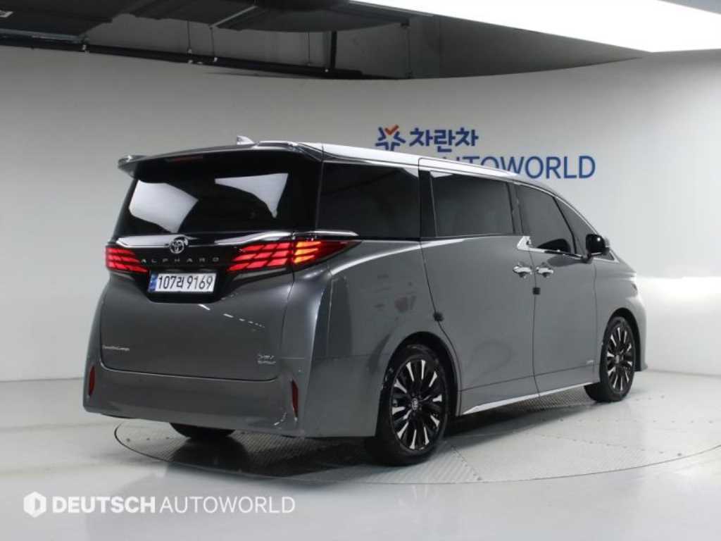 Toyota Alphard - Vista 2