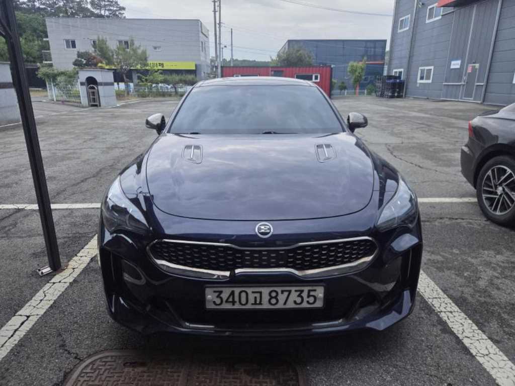 KIA Stinger 2019 Azul - Importación desde Corea - HF Imports Iquique - Foto 1