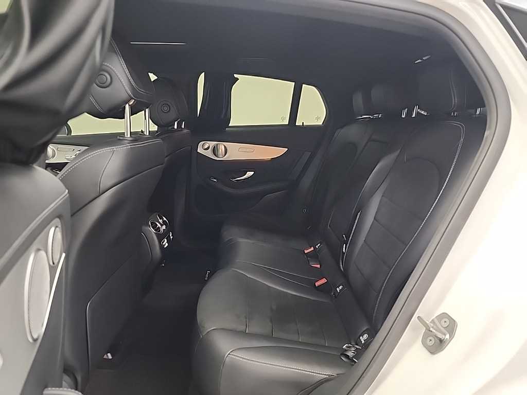 Mercedes Benz GLC Class - Vista 12