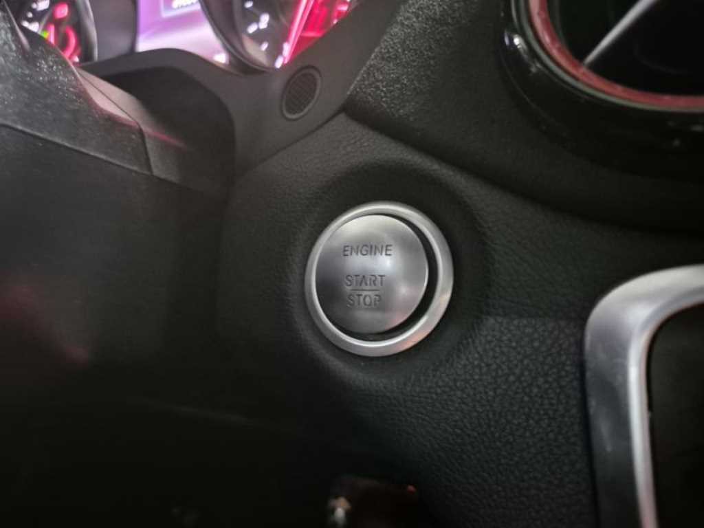 Mercedes Benz CLA Class - Vista 5