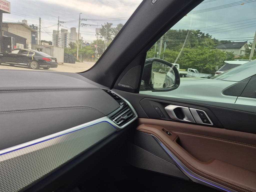 BMW X5 2021 Negro - Importación desde Corea - HF Imports Iquique - Foto 13