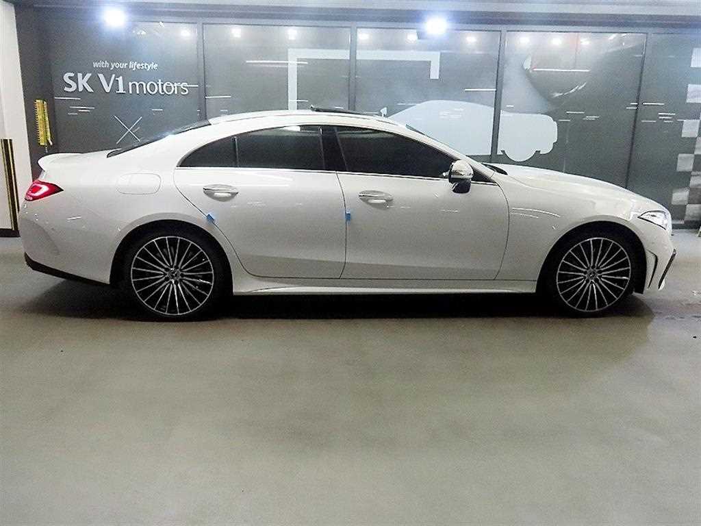 Mercedes Benz CLS Class - Vista 3